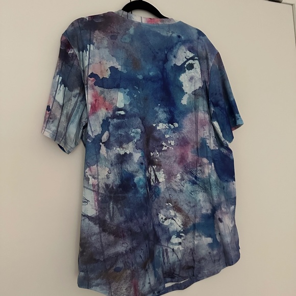 NEW - Blue Tie Dye Shirt - L/XL - Picture 2 of 2